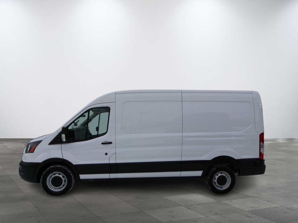 Ford Transit-250 Cargo Van 2023 - Image 7