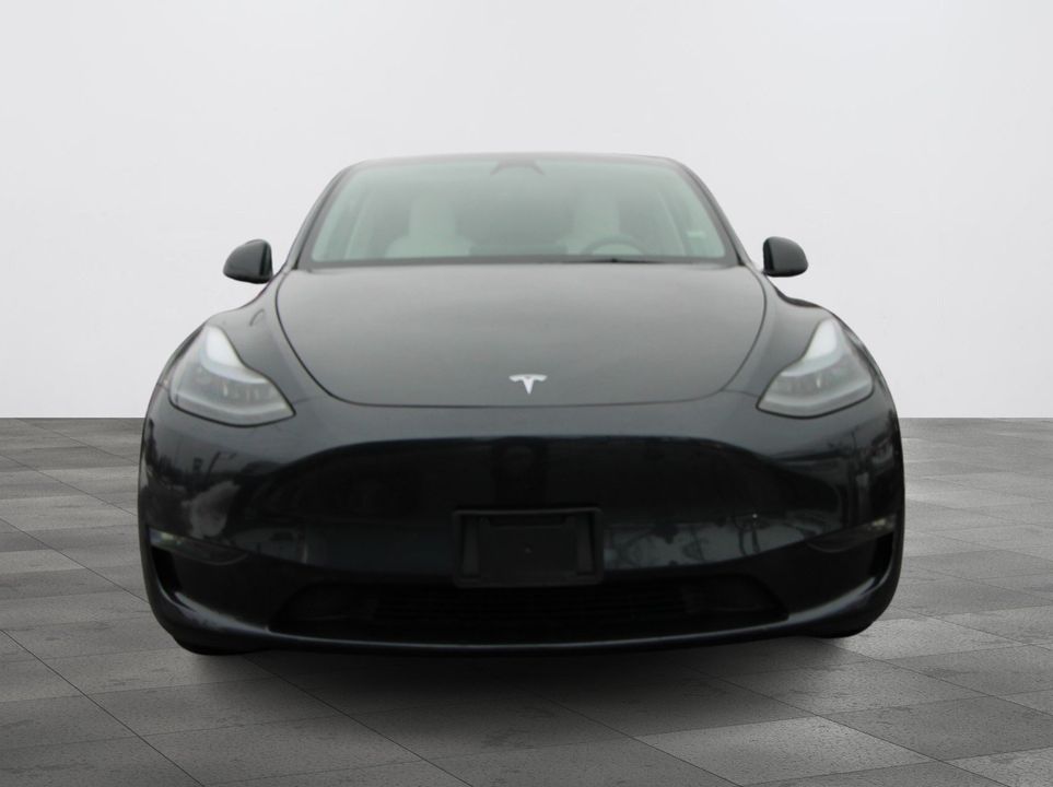 Tesla Model Y 2024 - Image 13