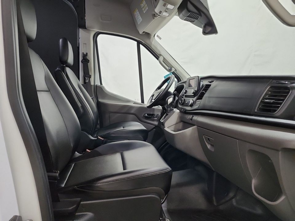 Ford Transit-250 Cargo Van 2024 - Image 9
