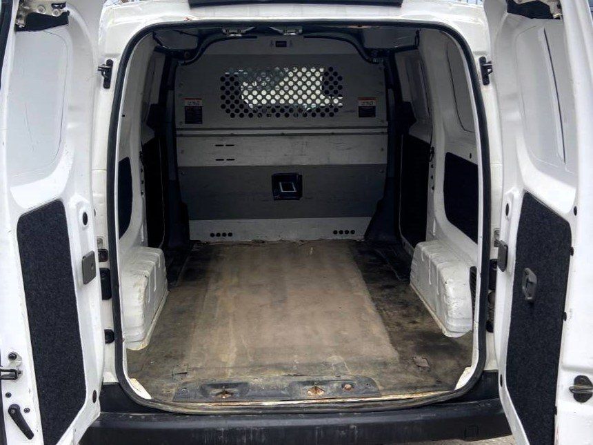 Nissan NV200 Compact Cargo 2021 - Image 16