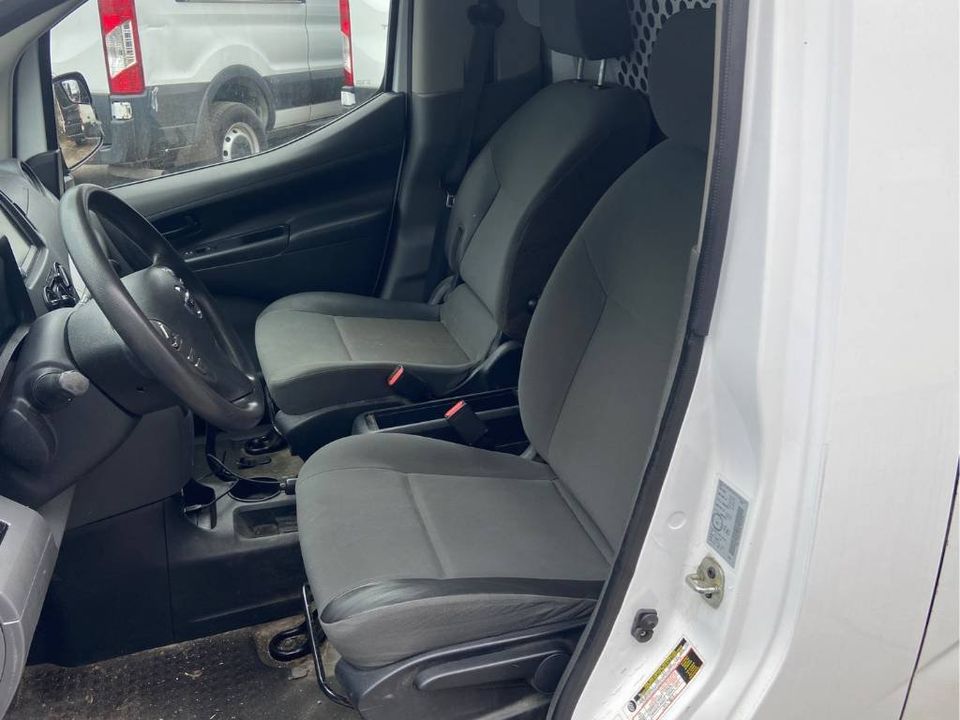 Nissan NV200 Compact Cargo 2021 - Image 13