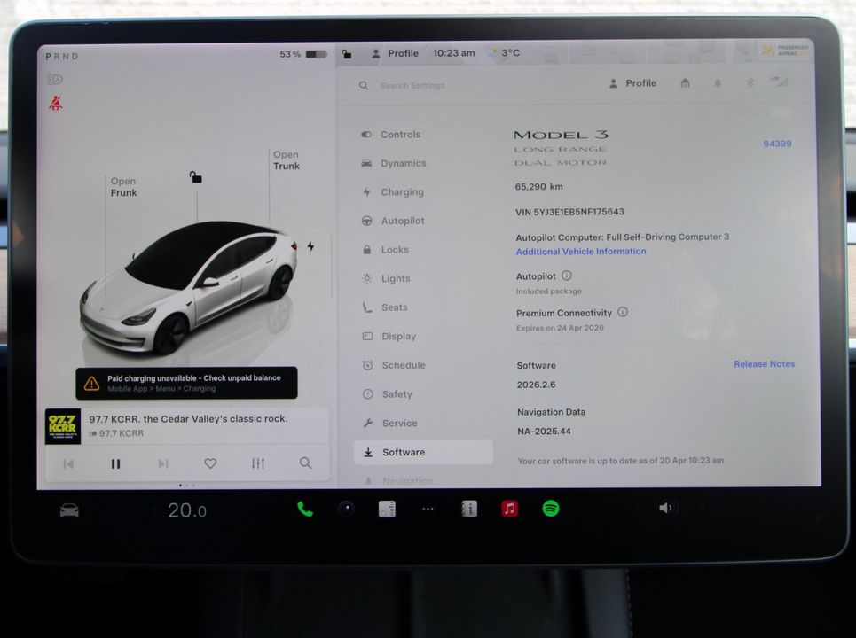 Tesla Model 3 2022 - Image 2
