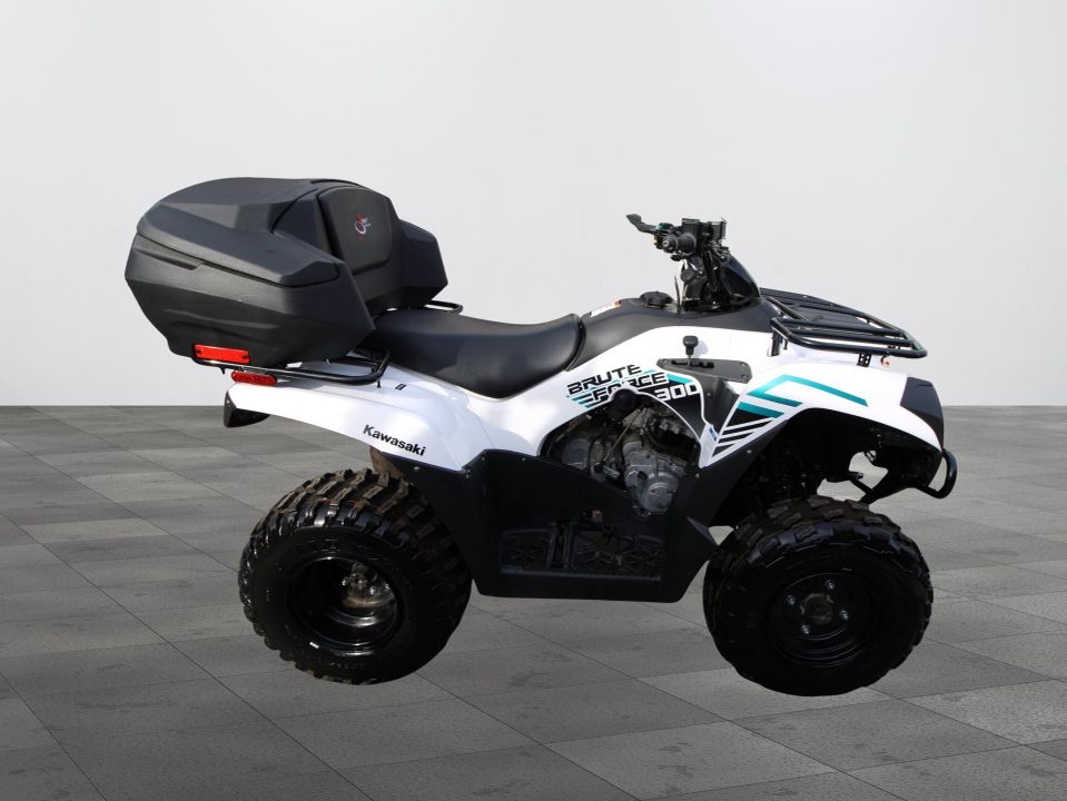 Kawasaki Brute Force 2x4 2023 - Image 5