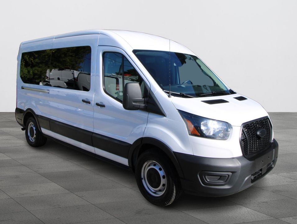 Ford Transit Passenger Wagon 2021 - Image 3