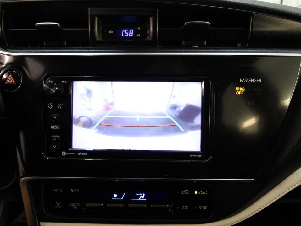 Toyota Corolla iM 2017 - Image 2