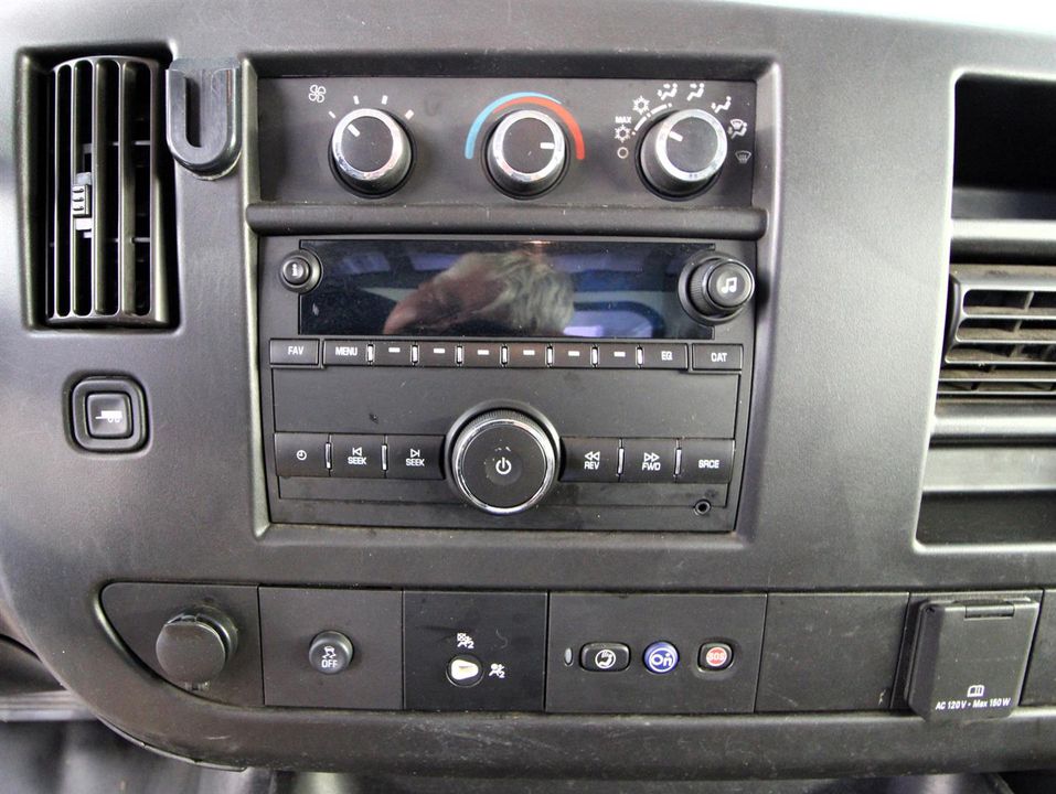 Chevrolet Express Cargo Van 2019 - Image 8