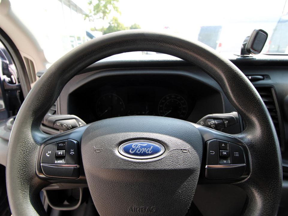 Ford Transit Cargo Van 2021 - Image 6