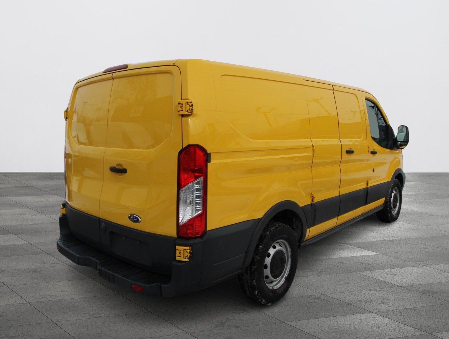 Ford Transit-150 2017 - Thumbnail 9