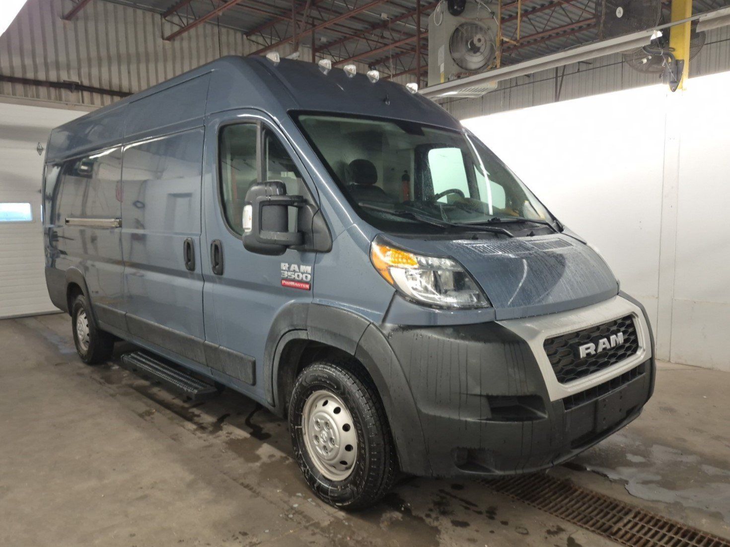 RAM ProMaster 3500 2020 - Thumbnail 1