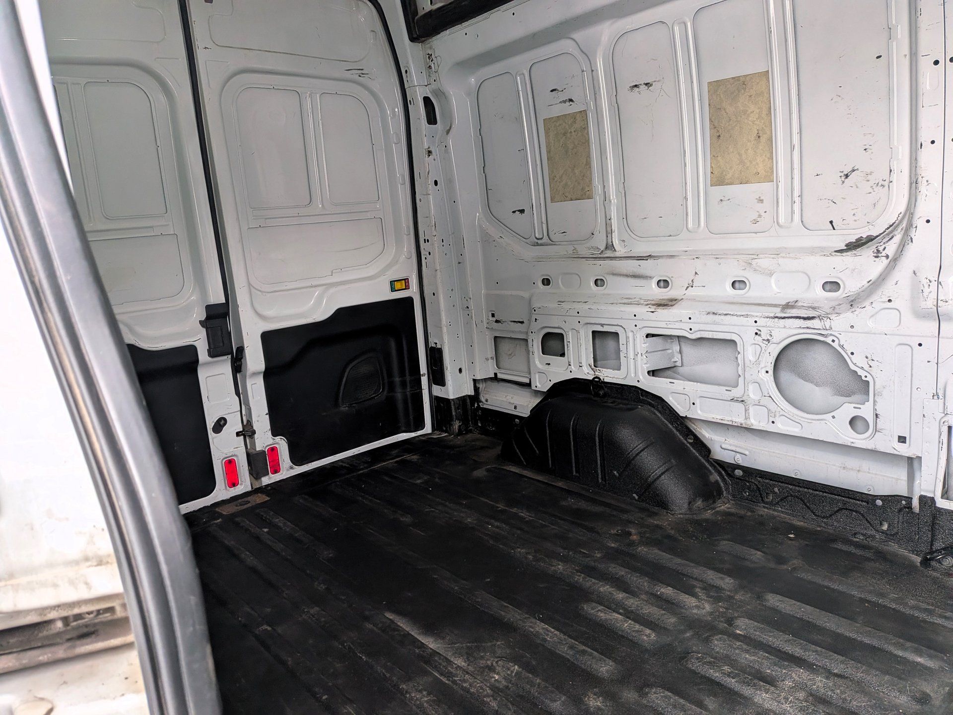 Ford Transit-250 2018 - Thumbnail 9