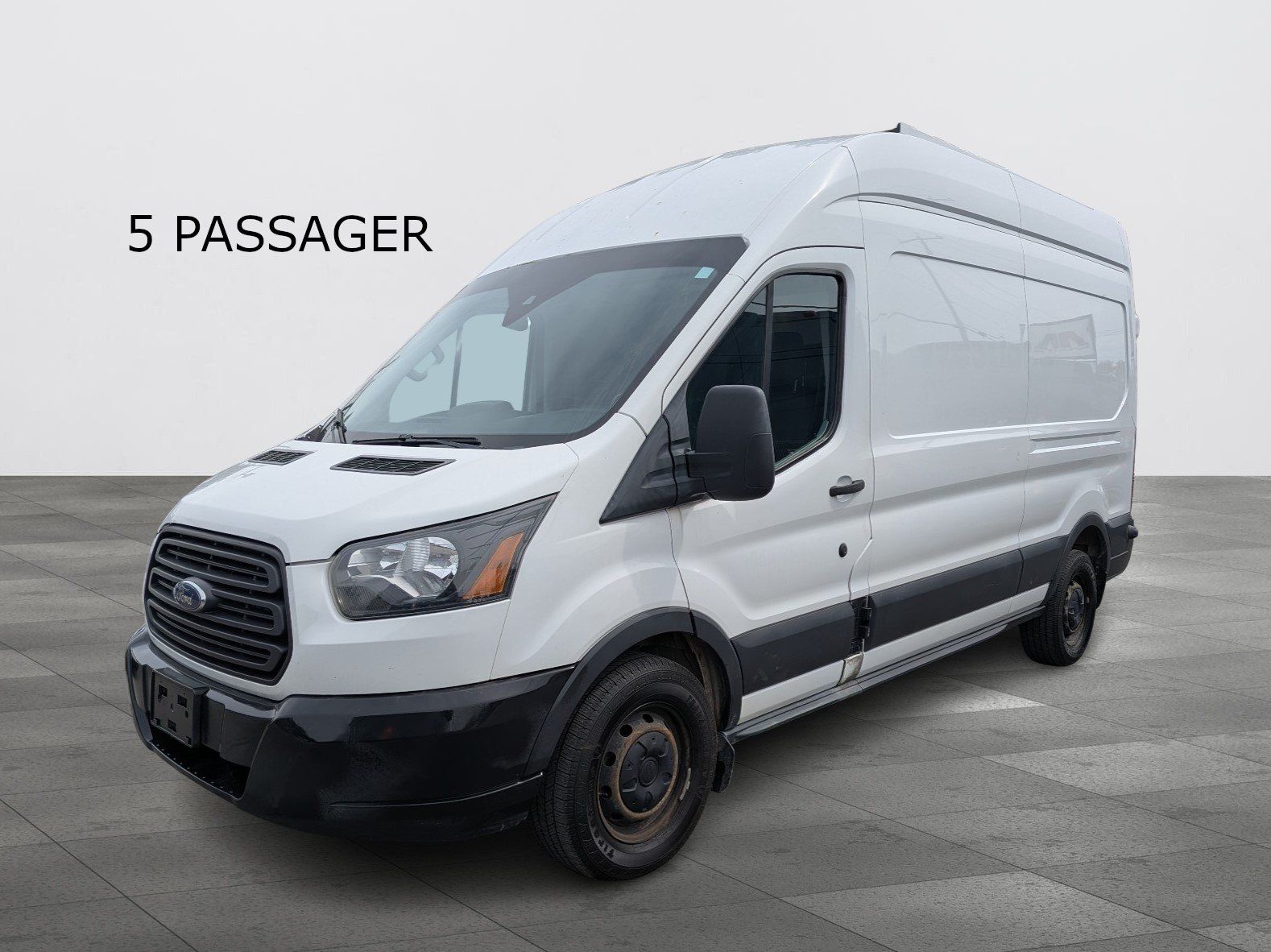 Ford Transit-250 2018 - Thumbnail 2