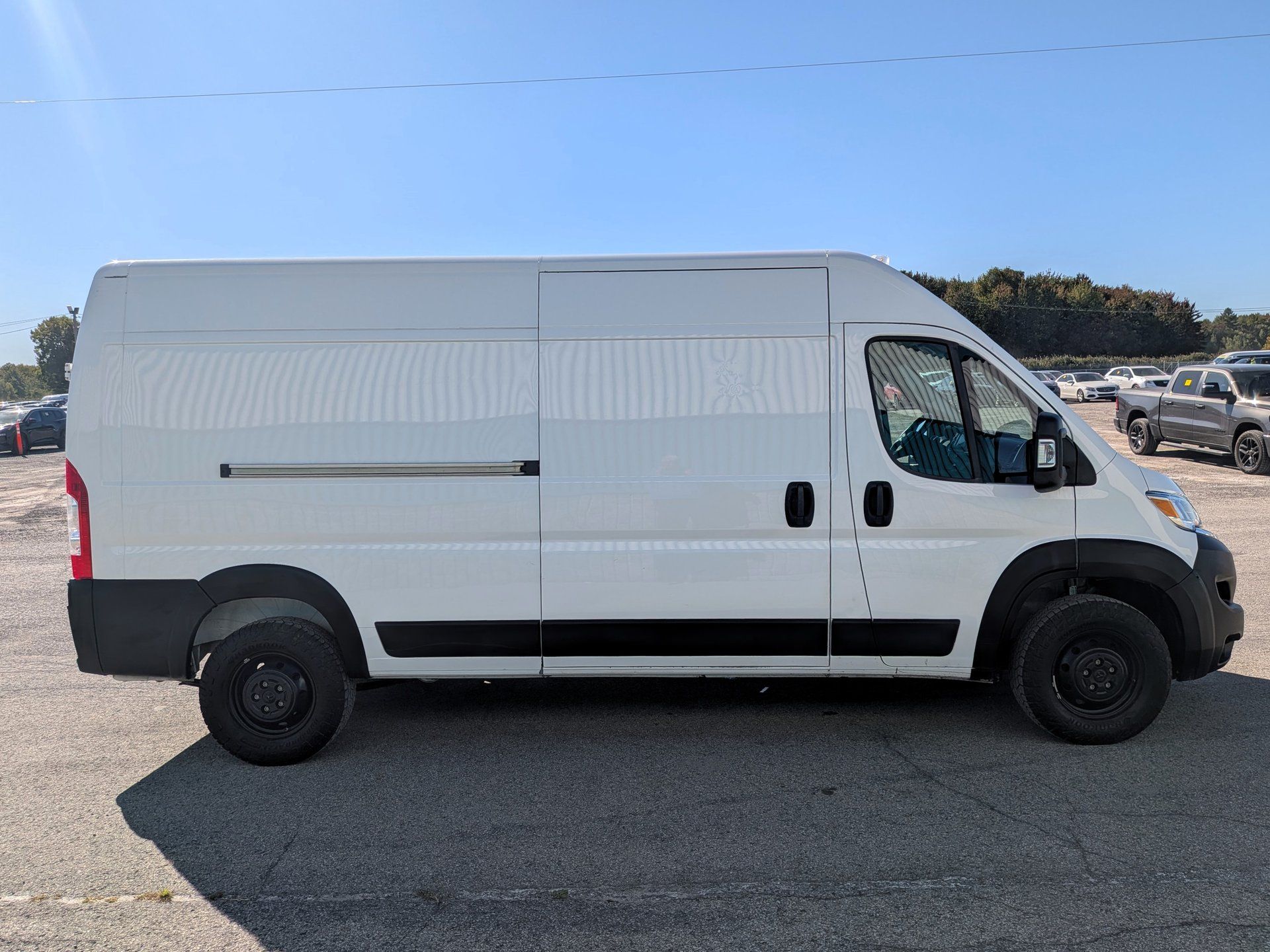 Ram ProMaster 3500 2023 - Thumbnail 9